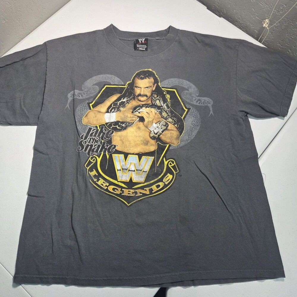 WWE Jake The Snake Roberts T-Shirt Mens L Legends Wrestling Graphic Tee 2010